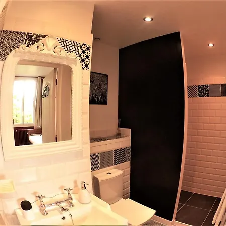 La Carcassonne, D Hotes, B&b, Face A La Cite Medievale Carcassonne